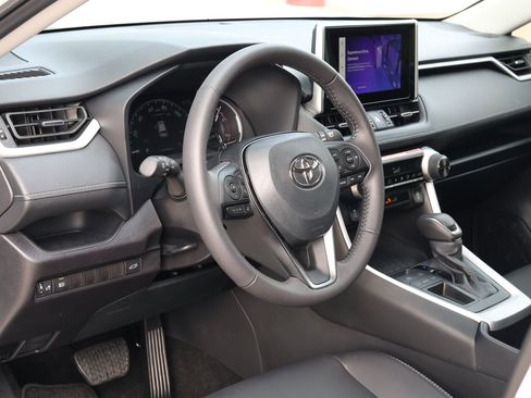 Used 2025 Toyota RAV4 XLE Premium FWD image 13