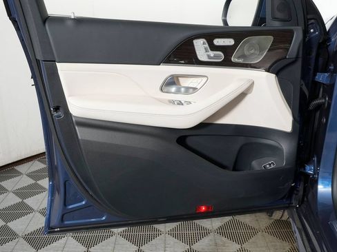 Certified 2026 Mercedes-Benz GLE 350 4MATIC image 11