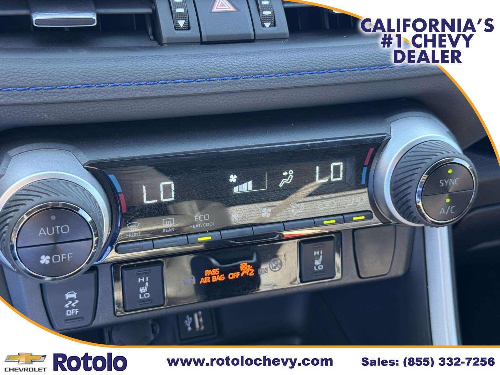 Used 2024 Toyota RAV4 XSE w/ Advanced Technology Package AWD/4WD image 17