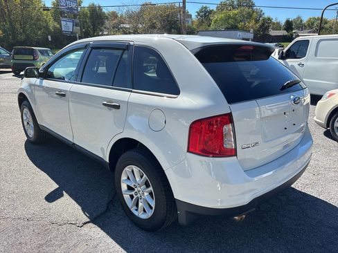 Used 2013 Ford Edge SE image 12