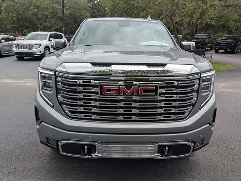 New 2025 GMC Sierra 1500 Denali image 9
