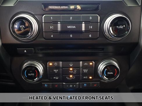 Used 2018 Ford F150 Lariat w/ Equipment Group 502A Luxury AWD/4WD image 9