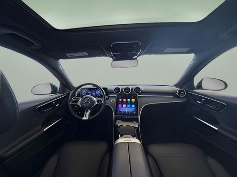 Used 2025 Mercedes-Benz C 300 Sedan image 35