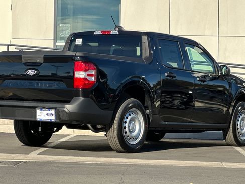 New 2026 Ford Maverick XL image 3