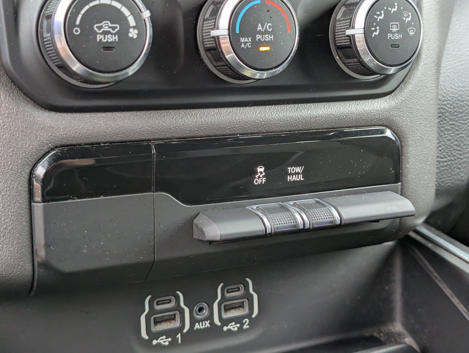 Used 2020 RAM 1500 Big Horn RWD image 20