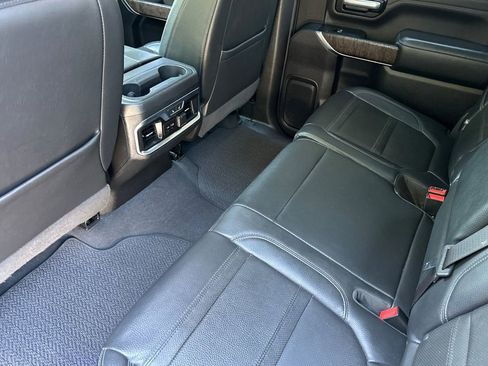 Used 2023 GMC Sierra 2500 Denali w/ Denali Ultimate Package AWD/4WD image 12