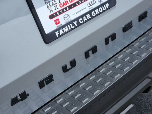 New 2026 Toyota 4Runner SR5 image 9