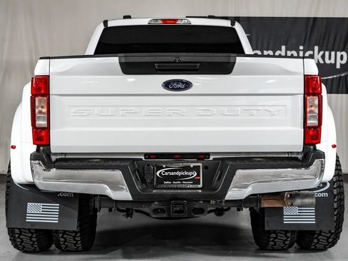 Used 2021 Ford F350 XLT w/ FX4 Off-Road Package AWD/4WD image 9
