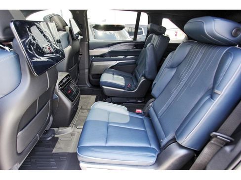 New 2026 Cadillac Escalade IQ Sport 2 w/ LPO, ONYX Package image 7