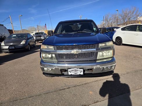 Used 2005 Chevrolet Colorado LS image 2