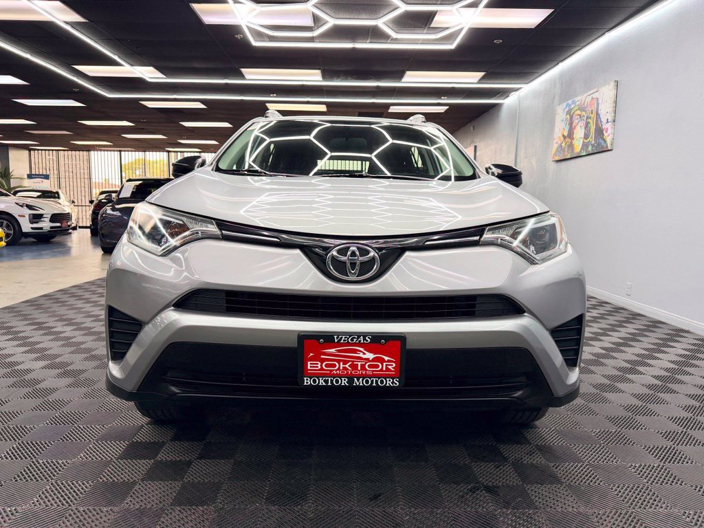 Used 2016 Toyota RAV4 LE FWD image 4