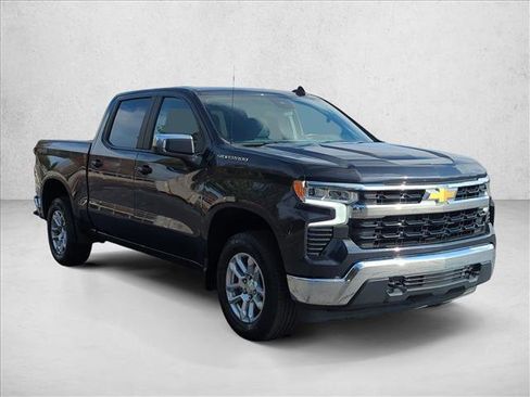 Used 2023 Chevrolet Silverado 1500 LT image 3