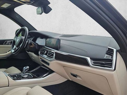 Used 2023 BMW X5 xDrive45e w/ Executive Package image 17