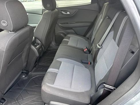 Used 2024 Chevrolet Blazer LT w/ Convenience Package FWD image 14