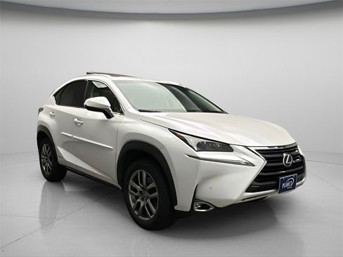 Used 2015 Lexus NX 300h AWD image 1