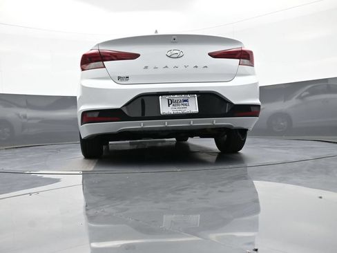 Used 2019 Hyundai Elantra SEL FWD image 30