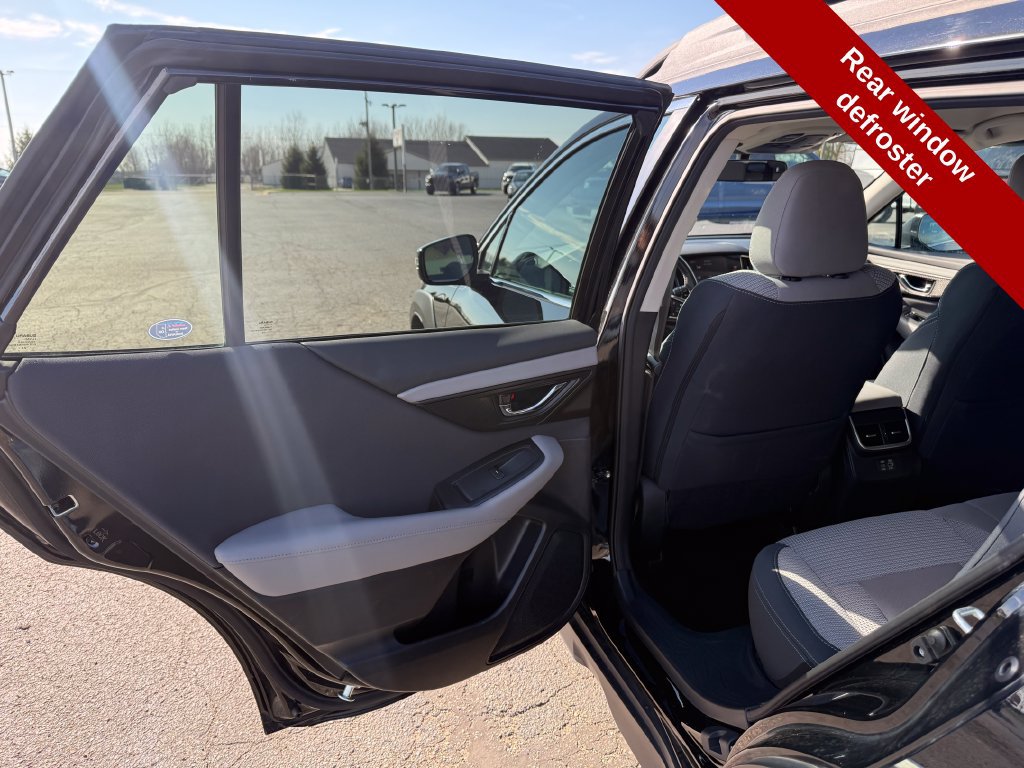 Used 2024 Subaru Outback Premium AWD/4WD image 24