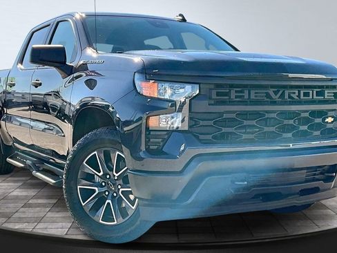 Certified 2024 Chevrolet Silverado 1500 W/T w/ WT Value Package image 3