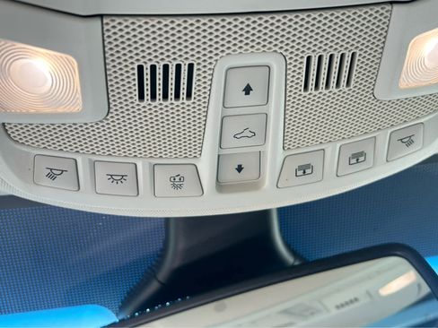 Used 2020 Ford Edge Titanium w/ Equipment Group 301A FWD image 14