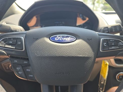 Used 2022 Ford EcoSport S AWD/4WD image 25