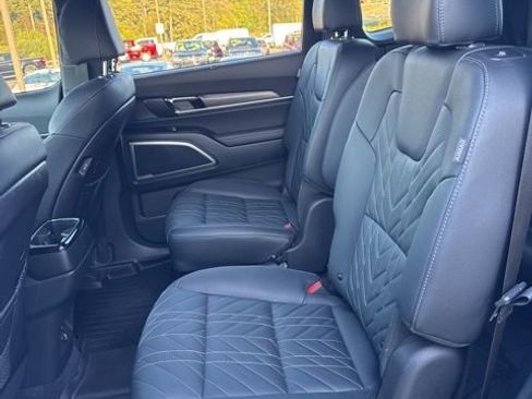 Used 2024 Kia Telluride EX X-Line image 10