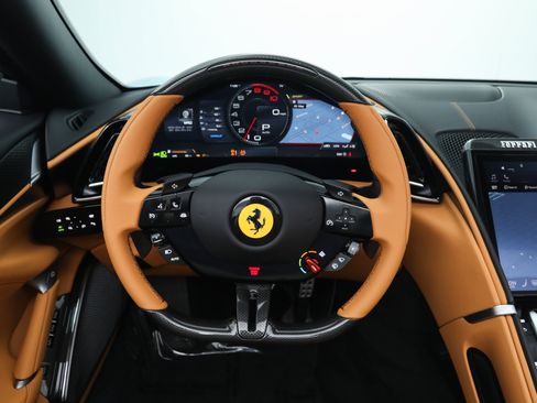 Certified 2025 Ferrari Roma Spider RWD image 6
