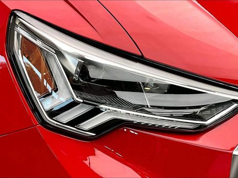 Used 2023 Audi Q3 2.0T Premium Plus w/ Premium Plus Package image 26