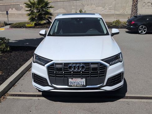 Used 2023 Audi Q7 2.0T Premium Plus w/ Premium Plus Package AWD/4WD image 3