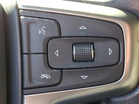 Used 2019 Chevrolet Silverado 1500 RST image 22