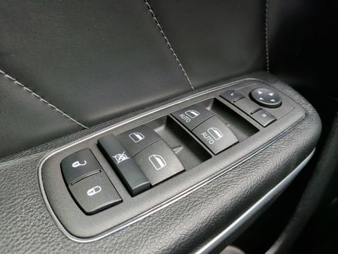 Used 2022 Dodge Charger Scat Pack RWD image 30