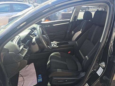 Used 2020 Honda Civic EX image 2