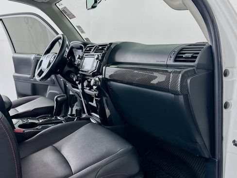 Used 2016 Toyota 4Runner TRD Pro image 40