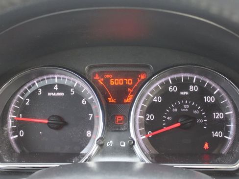 Used 2014 Nissan Versa Note SV image 29