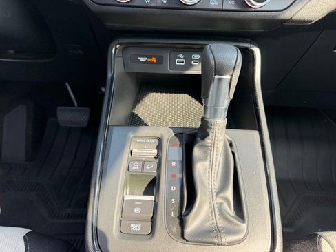 Used 2023 Honda CR-V EX image 16