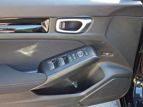 Certified 2024 Honda Civic EX image 13