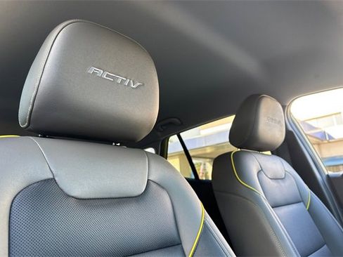 Used 2025 Chevrolet Trax ACTIV w/ Driver Confidence Package image 20