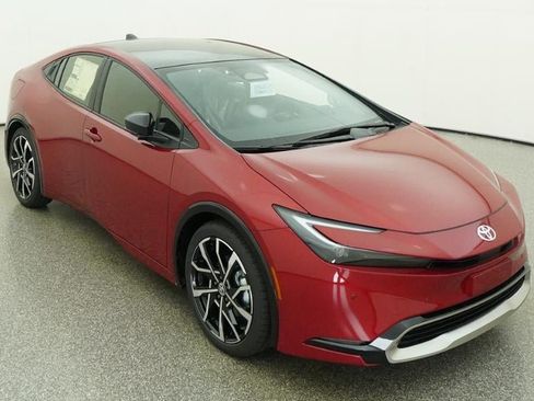 New 2026 Toyota Prius Plug-In Hybrid FWD image 13