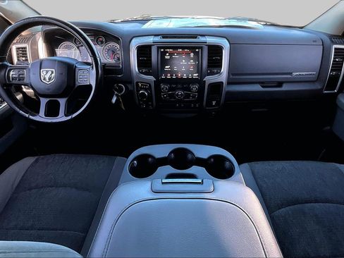 Used 2019 RAM 1500 Big Horn AWD/4WD image 14