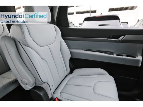 Used 2024 Hyundai Palisade SEL FWD image 15