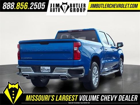 Used 2022 Chevrolet Silverado 1500 LTZ w/ LTZ Premium Package image 4