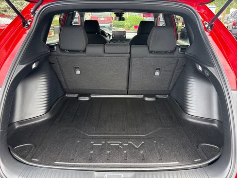 Certified 2025 Honda HR-V Sport image 40