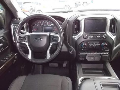 Used 2019 Chevrolet Silverado 1500 RST image 10