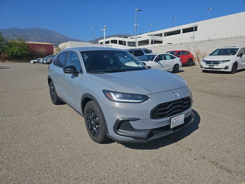 Certified 2024 Honda HR-V Sport image 2