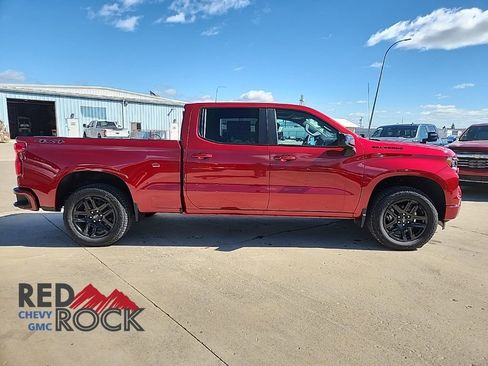 New 2026 Chevrolet Silverado 1500 RST w/ Dark Appearance Package image 6