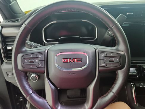 Used 2024 GMC Sierra 2500 AT4X AWD/4WD image 15
