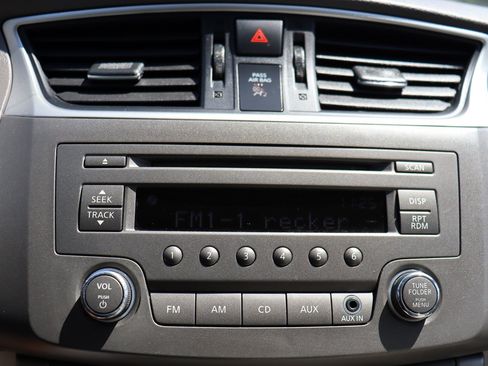 Used 2013 Nissan Sentra SV w/ Electronics Pkg FWD image 29