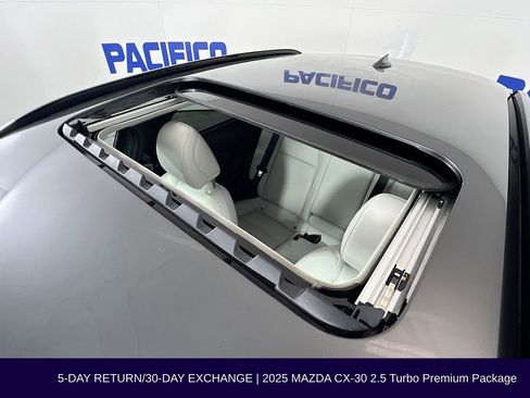 Used 2025 MAZDA CX-30 2.5 Turbo w/ Premium Package image 17