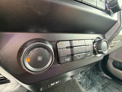 Used 2019 Ford F150 XLT w/ Equipment Group 302A Luxury image 25