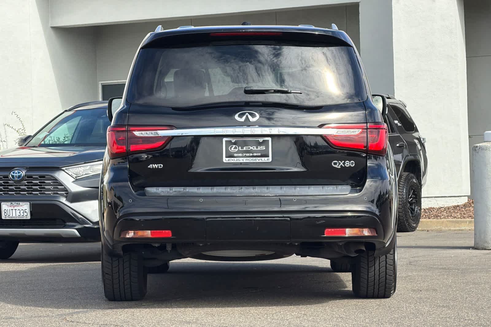 Used 2022 INFINITI QX80 Luxe AWD/4WD image 8