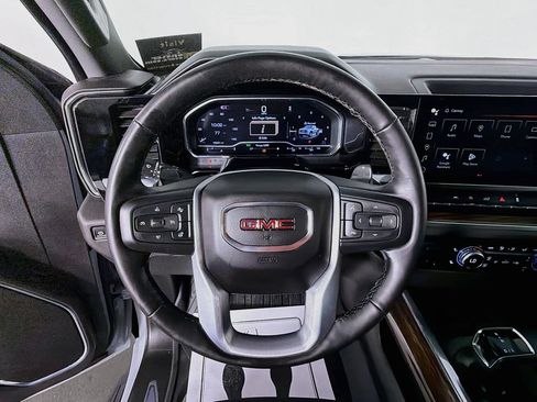 Used 2024 GMC Sierra 1500 Elevation w/ LPO, Elevation Black Package AWD/4WD image 11